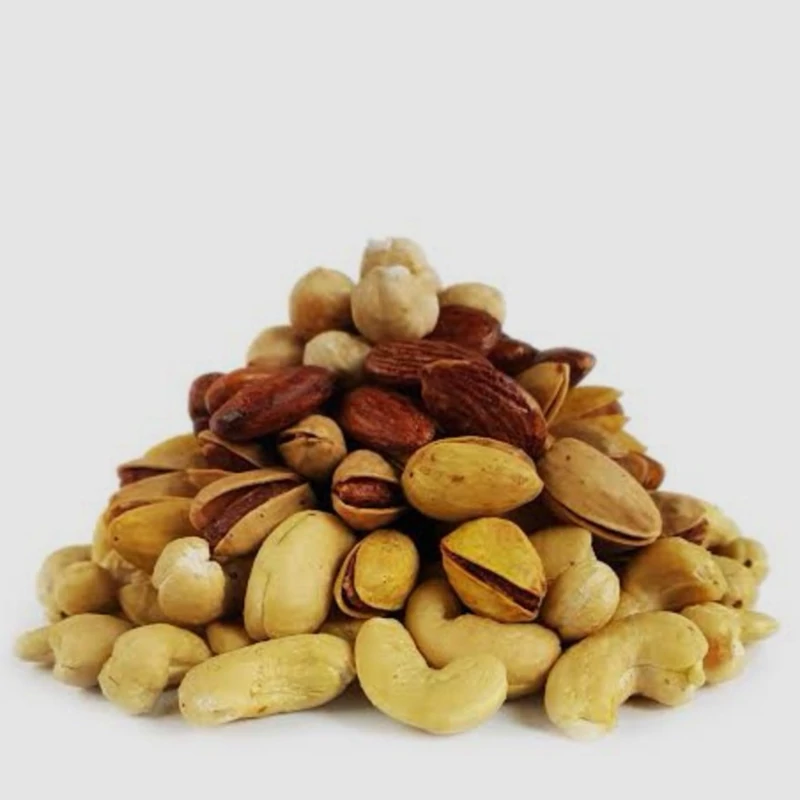 آجیل چهار مغز تازه (پسته، بادام درختی، بادام هندی، فندق)