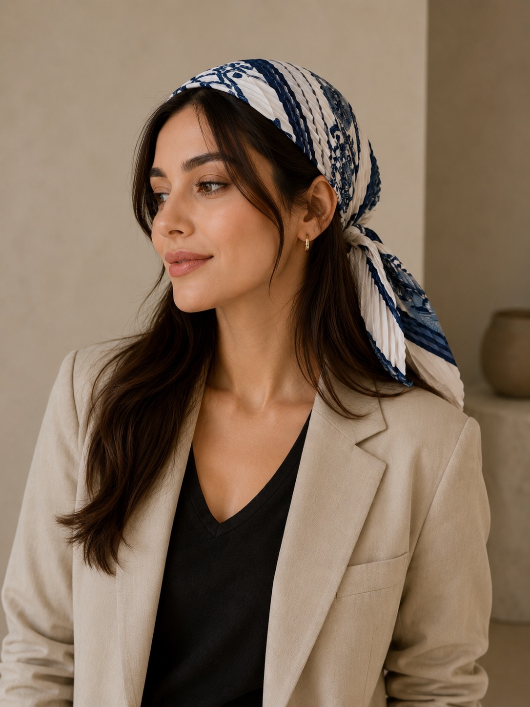 مینی اسکارف نخی طرح دار آبی